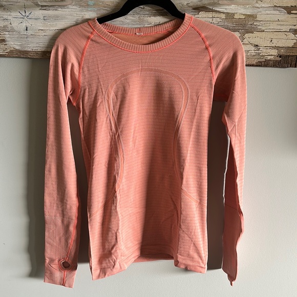 lululemon athletica Tops - Lululemon long sleeve